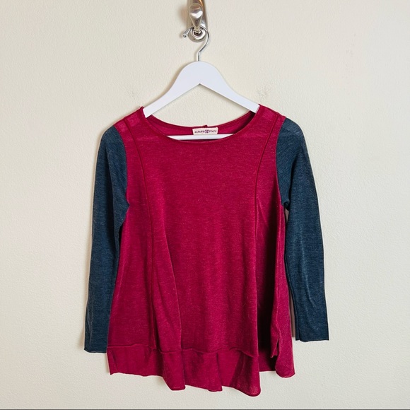 Altar’d State Red & Blue Heathered Block Color Swing  Flowy Long Sleeve Blouse - Picture 4 of 5